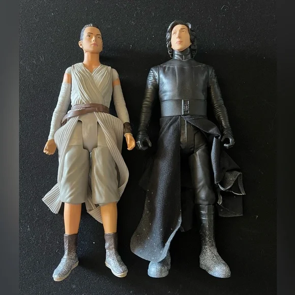 Star Wars 18” Kylo Ren & Rey posable action figures toy - Picture 2 of 3